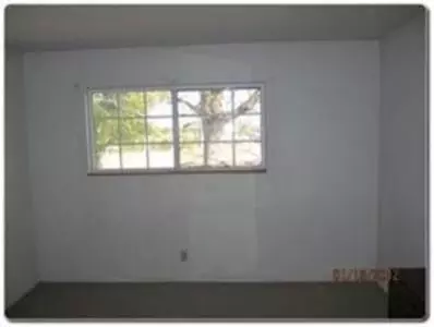 87 O St, Sanger, CA 93657 photo 7