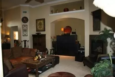517 W Kenosha Ave, Clovis, CA 93619 photo 3