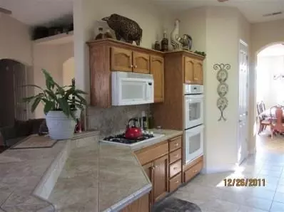 125 N Fairfax Ave, Clovis, CA 93612 photo 5