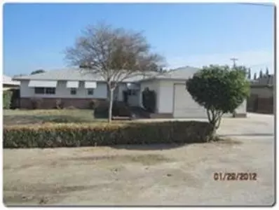 20760 S Armstrong, Laton, CA 93242 photo 1