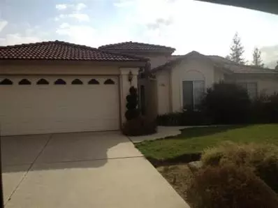 252 Lily Ave, Sanger, CA 93657 photo 1