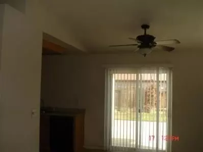 282 S Susan Ave, Kerman, CA 93630 photo 8