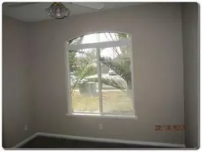 1206 Pine Dr, Lemoore, CA 93245 photo 4