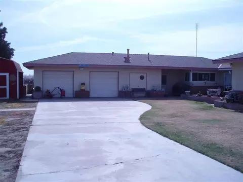9856 E Conejo Ave, Selma, CA 93662 photo 1
