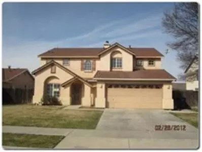 1340 Cherry Ln, Lemoore, CA 93245 photo 1