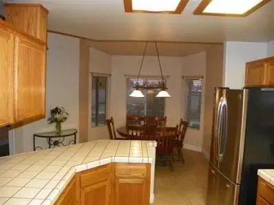 2470 Stuart, Clovis, CA 93611 photo 5