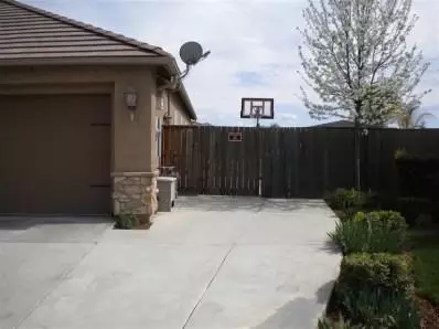 3680 Serena, Clovis, CA 93619 photo 3