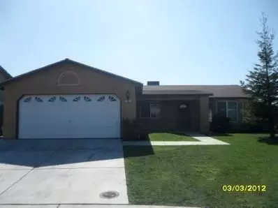 1152 La Jolla Ct, Madera, CA 93638 photo 1