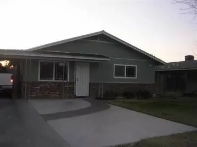 1412 Tulare St, Madera, CA 93638 photo 1