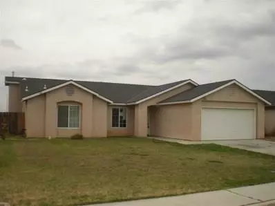 838 Florence Ave, Sanger, CA 93657 photo 1