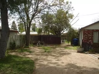 214 Howard St, Clovis, CA 93612 photo 10