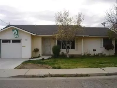 2977 D St, Selma, CA 93662 photo 1