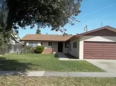 4745 E Normal Ave, Fresno, CA 93703 photo 1