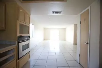 431 Cherry Ln, Clovis, CA 93612 photo 5
