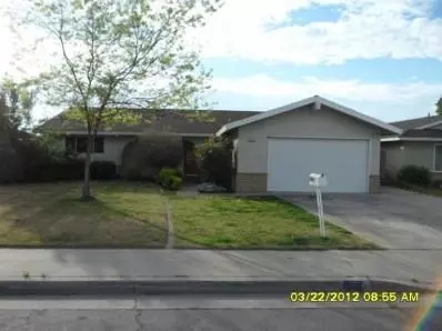 1333 Adler Dr, Clovis, CA 93612 photo 1