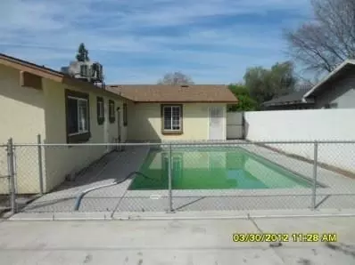 865 Russell Ave, Clovis, CA 93612 photo 6