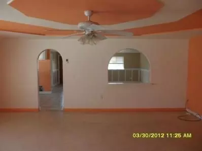 865 Russell Ave, Clovis, CA 93612 photo 3