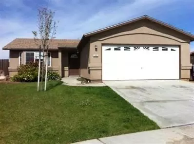 1983 Truman Dr, Madera, CA 93638 photo 1