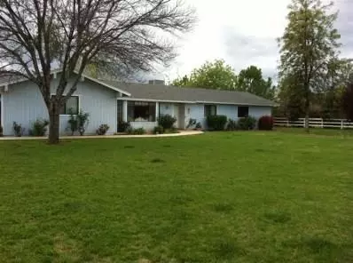 4861 N Kittyhawk Ave, Sanger, CA 93657 photo 1
