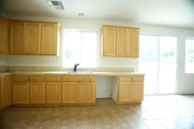 182 Oleander Dr, Chowchilla, CA 93610 photo 9