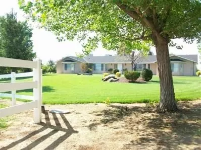35060 Heiskell Dr, Raymond, CA 93653 photo 1