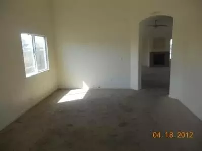 2801 Cherry Tree Ln, Madera, CA 93637 photo 4