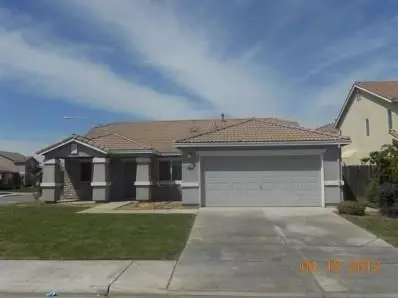 2801 Cherry Tree Ln, Madera, CA 93637 photo 1