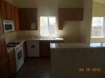2801 Cherry Tree Ln, Madera, CA 93637 photo 7