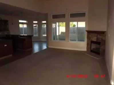 365 S Wolftrap St, Madera, CA 93637 photo 4