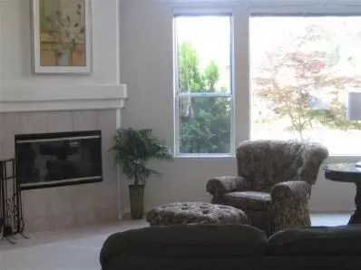 563 W Muncie Ave, Clovis, CA 93619 photo 6
