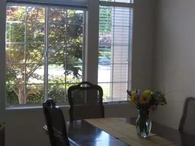 563 W Muncie Ave, Clovis, CA 93619 photo 8
