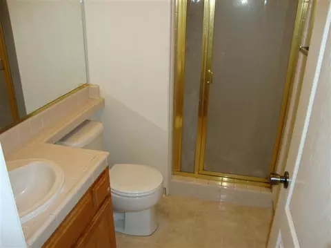 1845 N Pistachio Ave, Clovis, CA 93619 photo 8