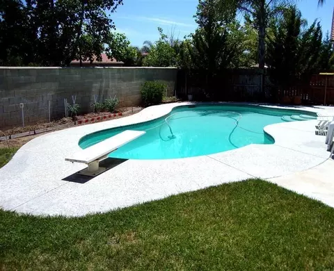 1845 N Pistachio Ave, Clovis, CA 93619 photo 2