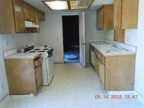 18283 Mcrae Rd, Madera, CA 93638 photo 5