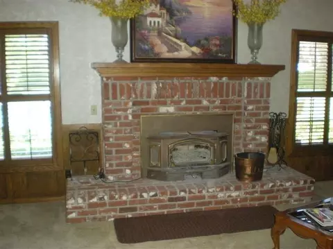 2582 San Gabriel Ave, Clovis, CA 93611 photo 9