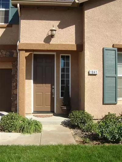1841 N Dupree Ln, Clovis, CA 93619 photo 2