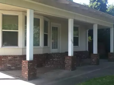 500 W Yosemite Ave, Madera, CA 93637 photo 5
