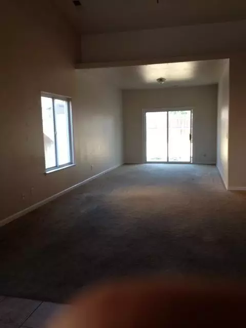 1042 Perkins Rd, Madera, CA 93637 photo 4