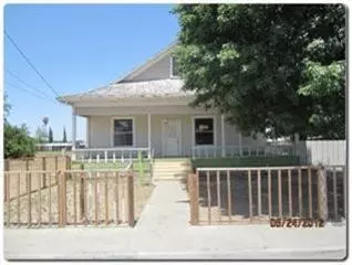 326 Oleander Ave, Lemoore, CA 93245 photo 1