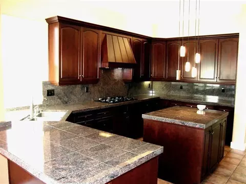 1054 N Orangewood Ave, Clovis, CA 93611 photo 6