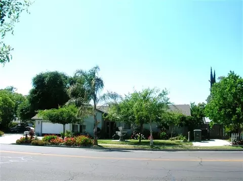 708 N Granada Dr, Madera, CA 93637 photo 1