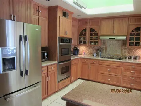 9423 Ellery Ave, Clovis, CA 93619 photo 2