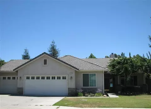 2124 Cromwell Ave, Clovis, CA 93611 photo 1