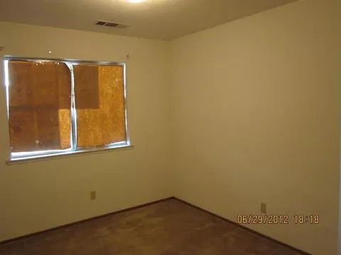 2107 Harrison Ct, Chowchilla, CA 93610 photo 8