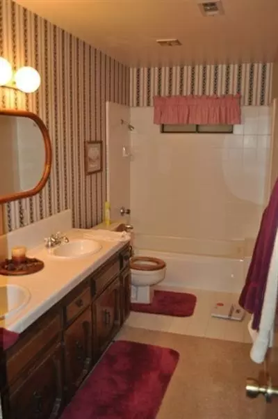5798 Bodie Cir, Clovis, CA 93619 photo 9