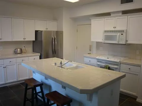1692 Glen Dunbar Ln, Clovis, CA 93619 photo 8