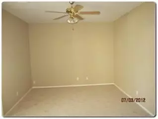 1125 Pine Ct, Lemoore, CA 93245 photo 8