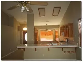 1125 Pine Ct, Lemoore, CA 93245 photo 3