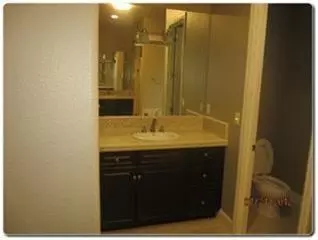 1739 N Piccadilly Ln, Clovis, CA 93619 photo 8