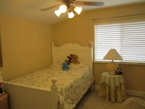 1845 N Whiteash Ave, Clovis, CA 93619 photo 8